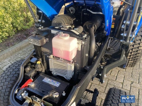 Solis 26 HST前置式装载机