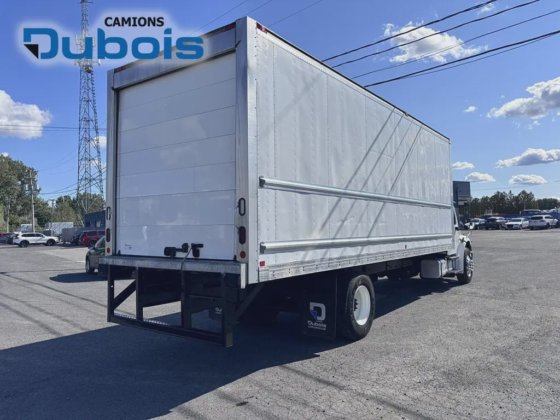 2019 Freightliner M2-106