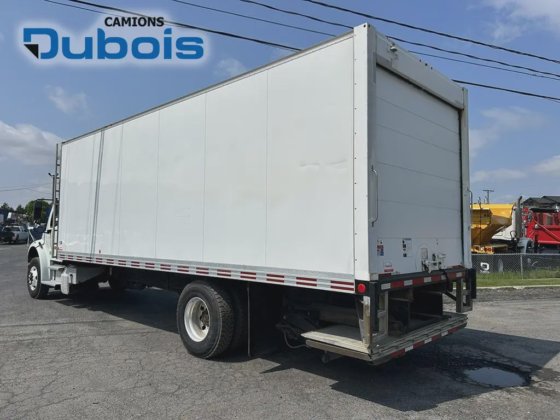 2019 Freightliner M2-106