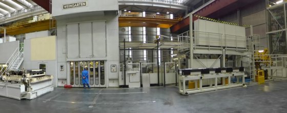 Müller Weingarten 带钢矫直机