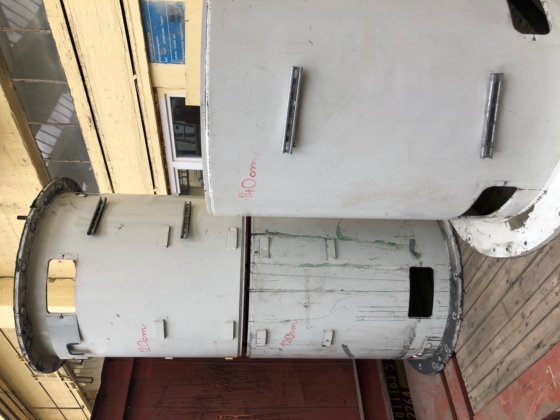 KUKA ロボット台座