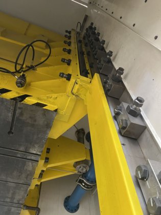 2016 FAGOR LE4-2000-5000-2500 双柱拉伸压力机 -