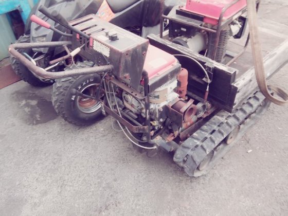 KAWASAKI 川崎重工業株式會社 PKG6 履帶搬運車