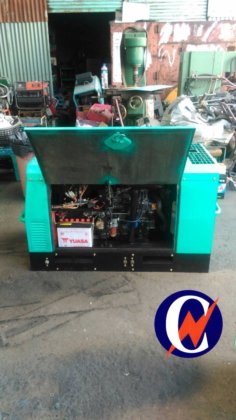 擎揚機電 DENYO 280A 柴油引擎電焊發電機 日本外匯二手中古發電機