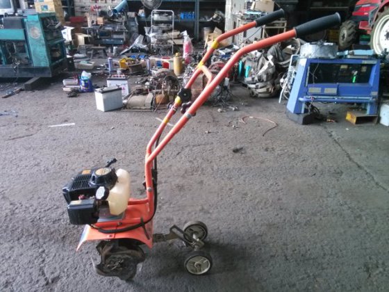 【供參考】TANAKA 日本田中 TUH31E 小型耕耘機 迷你中耕機