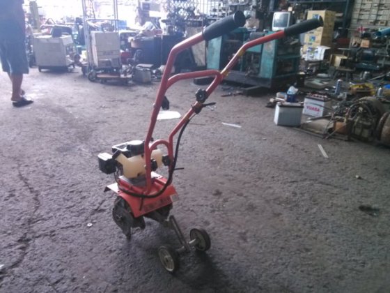 【供參考】TANAKA 日本田中 TUH31E 小型耕耘機 迷你中耕機