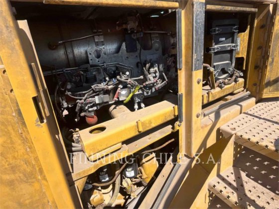 2019 CAT 988K