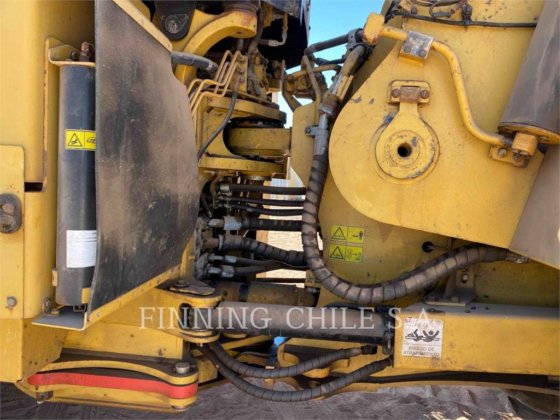 2019 CAT 988K