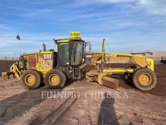 2019 CAT 140M