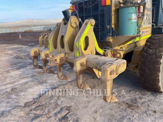 2019 CAT 140M
