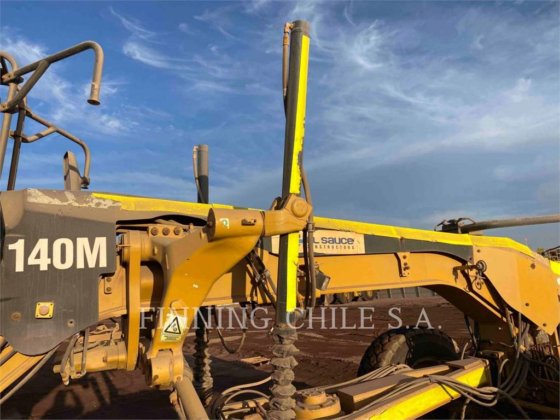 2019 CAT 140M