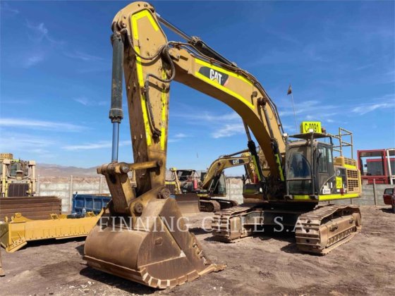 2017 CAT 349D2L