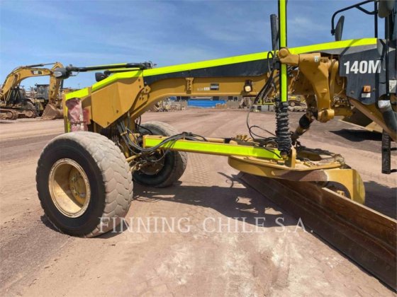 2019 CAT 140M