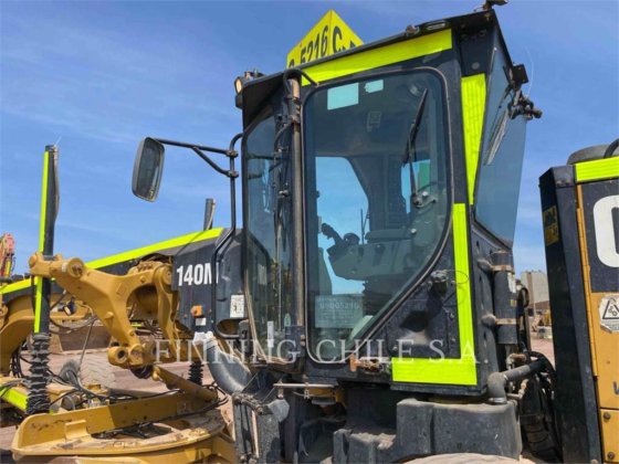 2019 CAT 140M