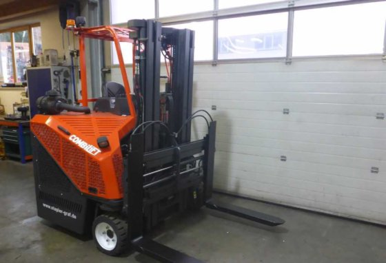 2009 Combilift C2500