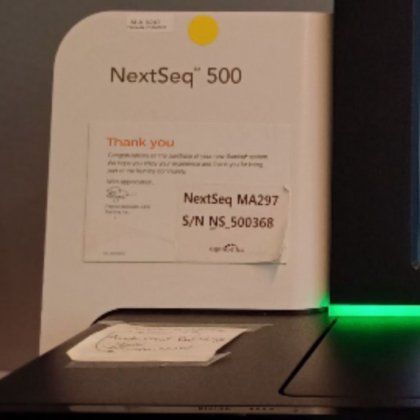 イルミナNextSeq 500