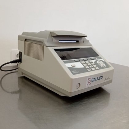 Applied Biosystems 9800 Fast