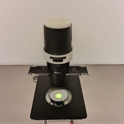 モティック AE2000