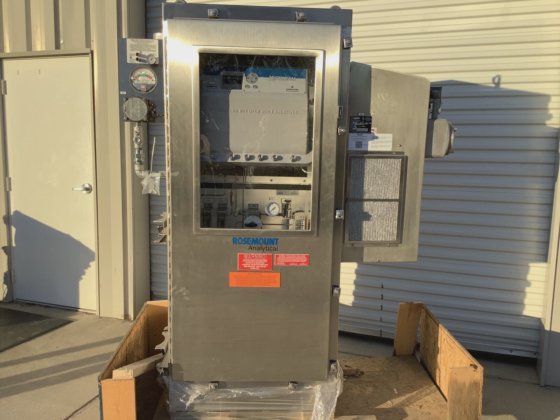 Rosemount Analytical / Emerson Test Cabinet. X-stream X2FD-TCD Analyzer ...