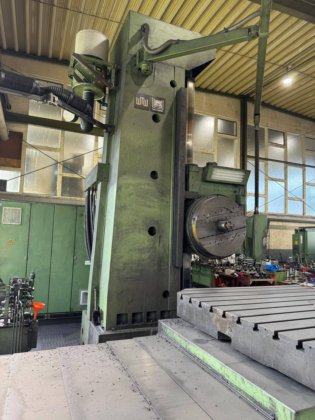 1992 联合 BFT 130 NC