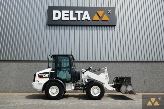 2016 Caterpillar 906M