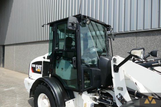 2016 Caterpillar 906M