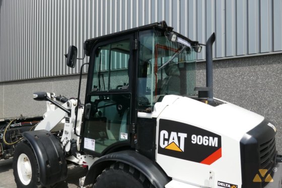 2016 Caterpillar 906M