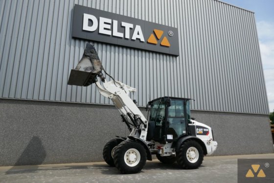 2016 Caterpillar 906M