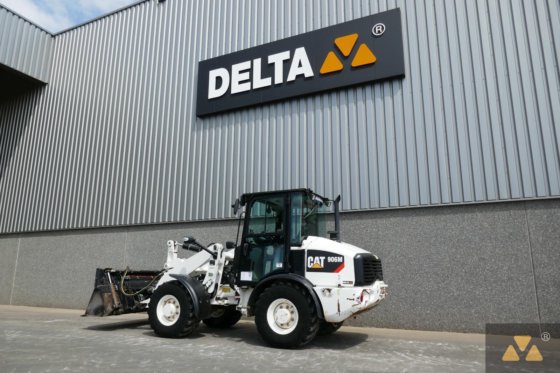 2016 Caterpillar 906M