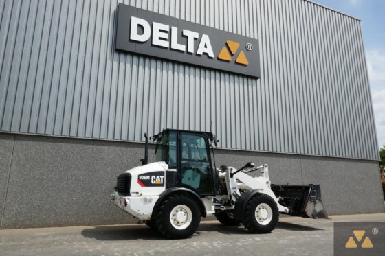 2016 Caterpillar 906M