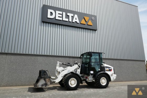 2016 Caterpillar 906M