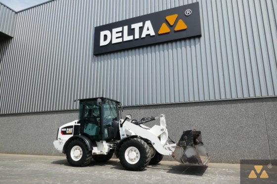 2016 Caterpillar 906M