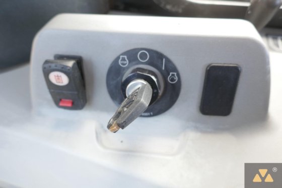 2012 Caterpillar D7E LGP