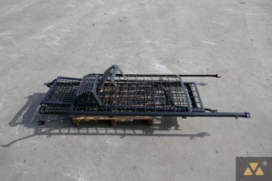 Caterpillar Cab guards