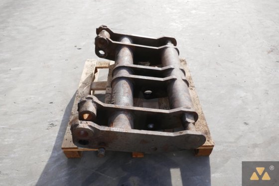 Caterpillar 938G Quick coupler