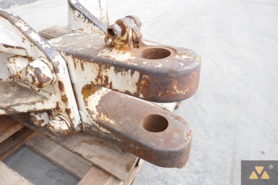 Caterpillar D8K Drawbar