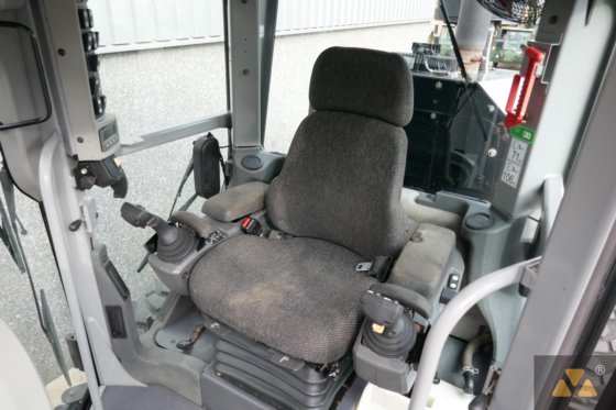 2011 Caterpillar 140M2