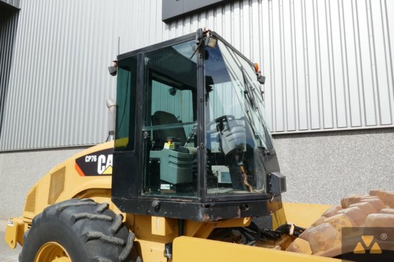 2009 Caterpillar CP76
