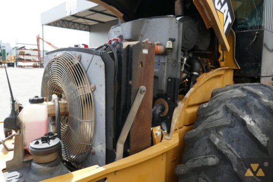 2009 Caterpillar CP76