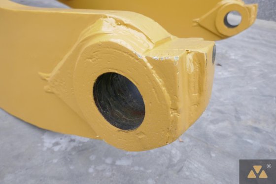 Caterpillar 988B loaderframe