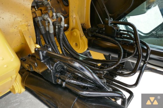 2015 Caterpillar 352F
