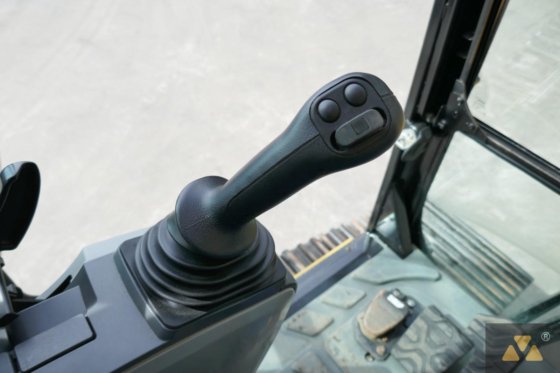 2015 Caterpillar 352F