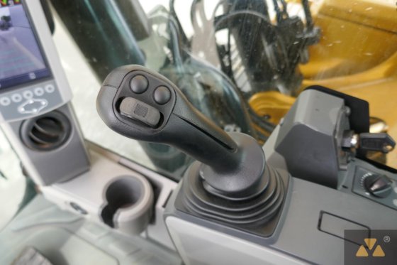 2015 Caterpillar 352F
