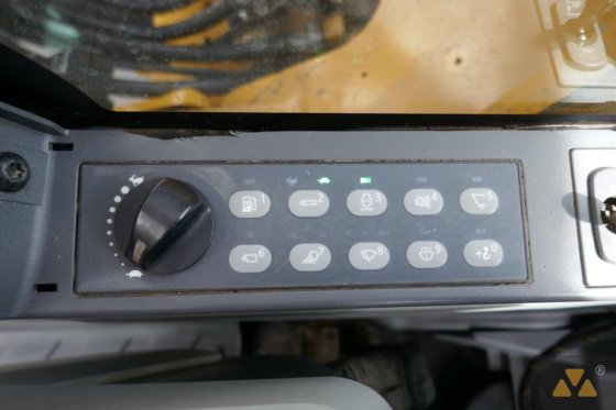 2015 Caterpillar 352F