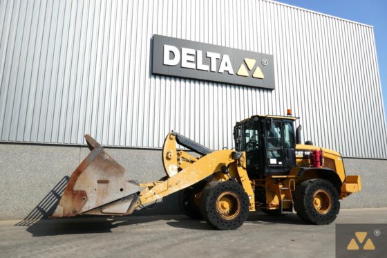 2017 Caterpillar 938M