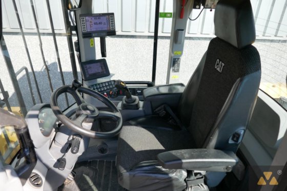 2017 Caterpillar 938M