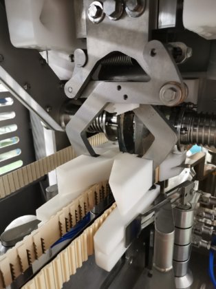 2015 Marel 2730 鲑鱼切片机