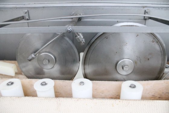 福马可SMM12.20三文鱼切片机