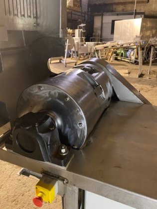 2001年爱马仕冰冻块冰壶