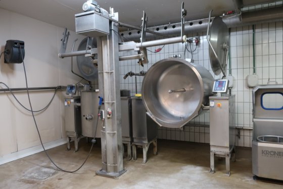 Carsoe 双手提桶提升机